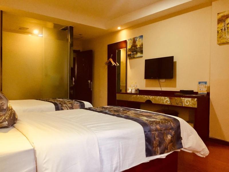 Greentree Inn Guangxi Yulin Jincheng Commercial Building Shell Hotel Extérieur photo