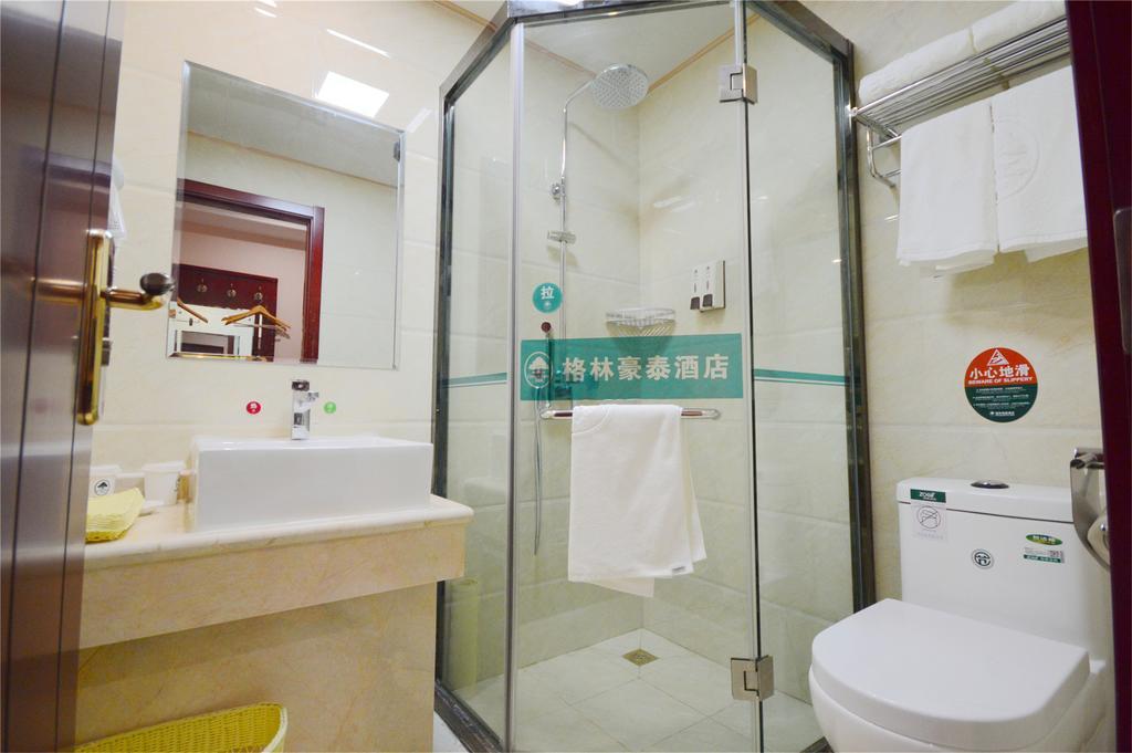 Greentree Inn Guangxi Yulin Jincheng Commercial Building Shell Hotel Extérieur photo