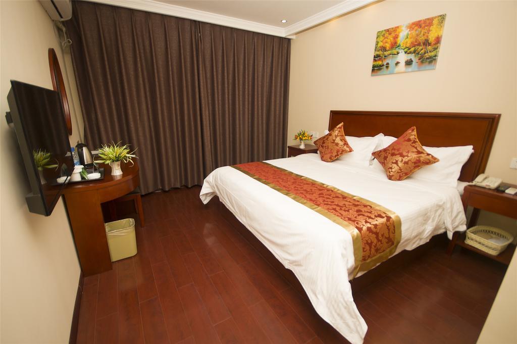 Greentree Inn Guangxi Yulin Jincheng Commercial Building Shell Hotel Extérieur photo
