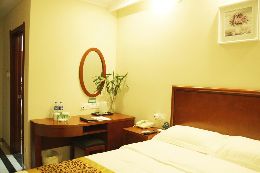 Greentree Inn Guangxi Yulin Jincheng Commercial Building Shell Hotel Extérieur photo